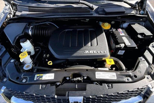 2017 Dodge Grand Caravan SE