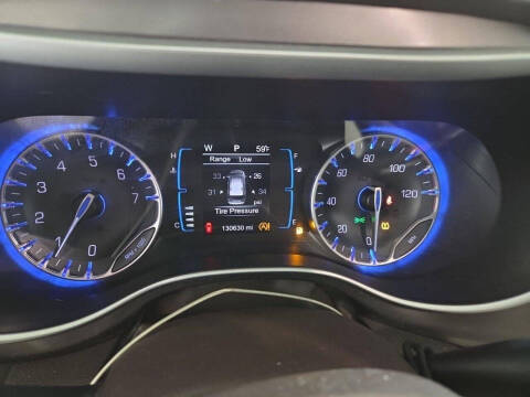 2017 Chrysler Pacifica Touring-L