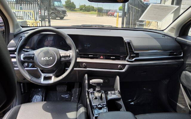 2024 Kia Sportage EX