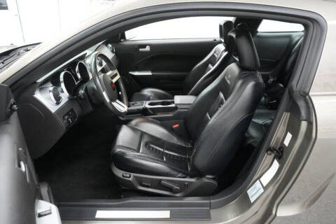 2005 Ford Mustang