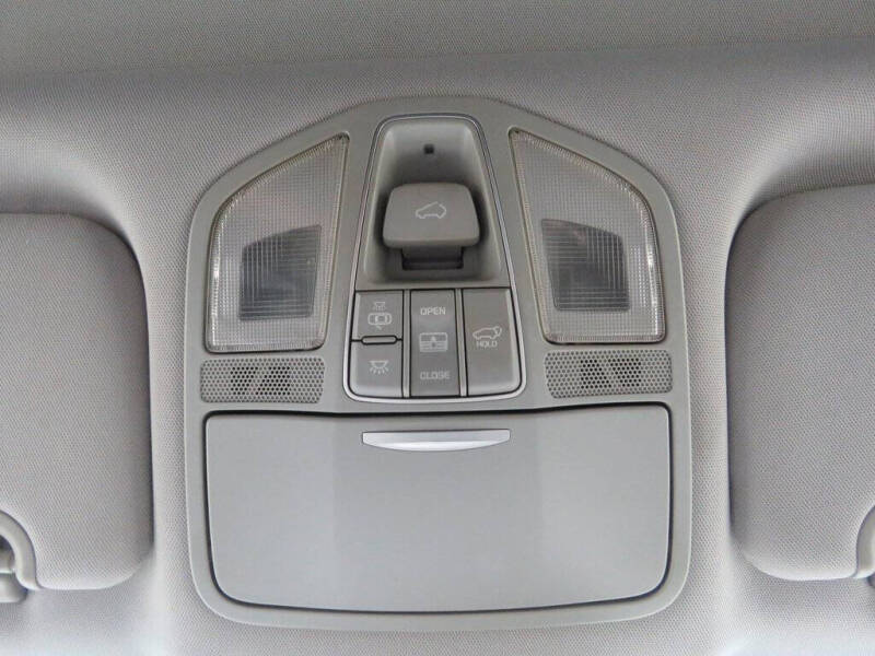 2017 Hyundai Santa Fe Limited Ultimate