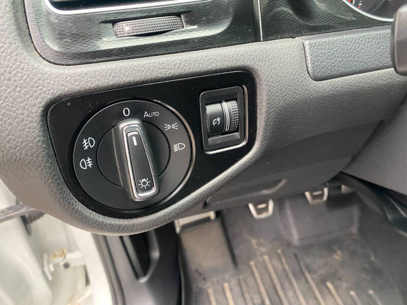 2015 Volkswagen Golf GTI S