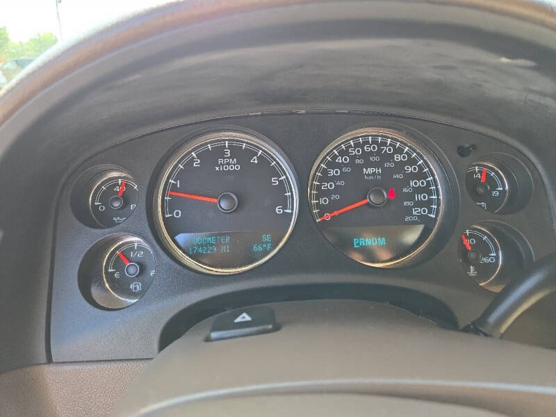 2010 GMC Yukon SLE XFE