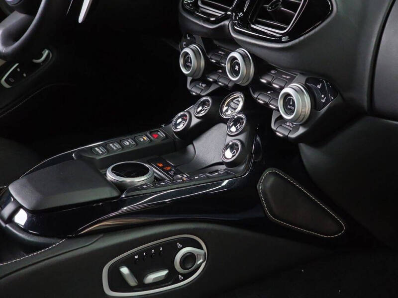 2020 Aston Martin Vantage