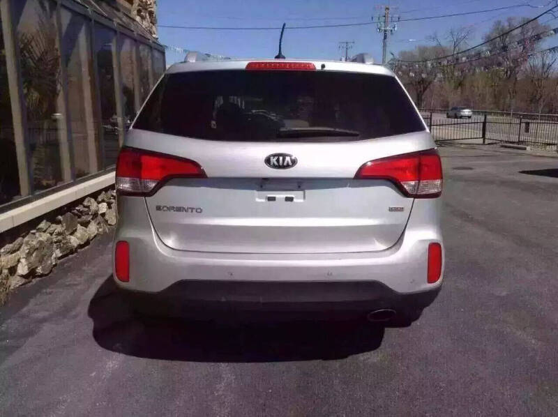 2014 Kia Sorento LX