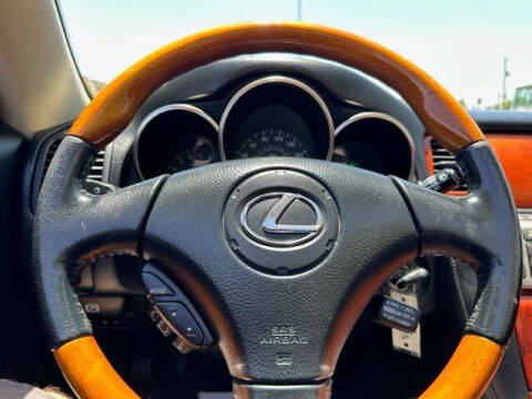 2002 Lexus SC 430