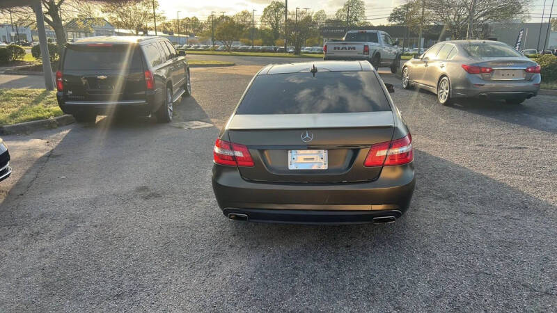 2011 Mercedes-Benz E-Class