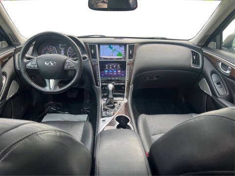 2017 Infiniti Q50