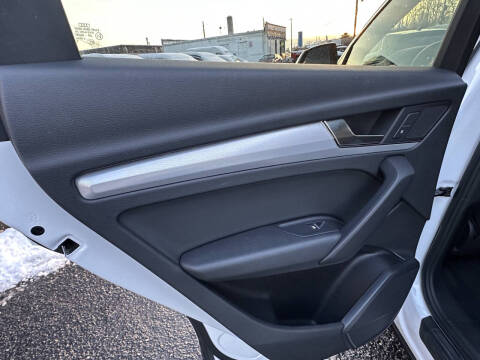 2018 Audi Q5 2.0T quattro Premium Plus