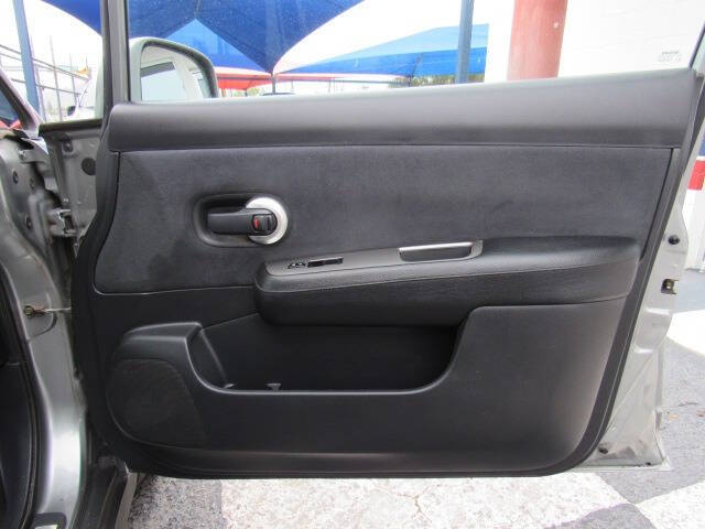 2007 Nissan Versa 1.8 S