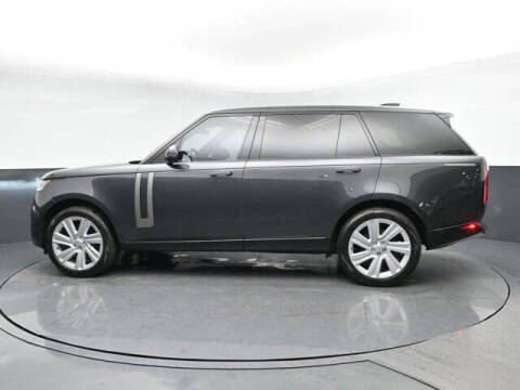 2023 Land Rover Range Rover P400 SE LWB