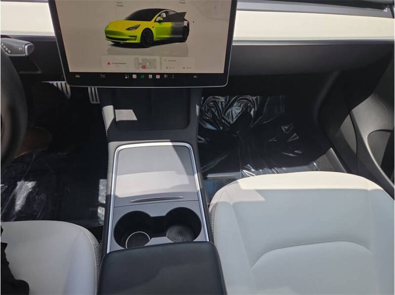 2023 Tesla Model 3 Performance