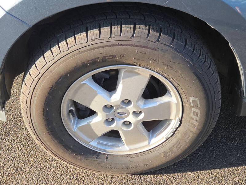 2011 Ford Escape XLS