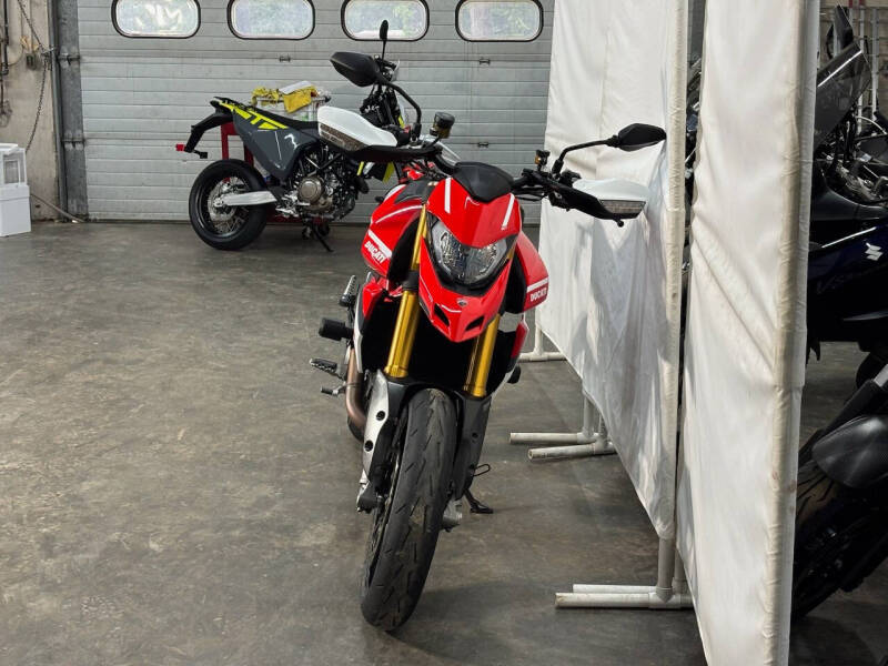 2022 Ducati Hypermotard 950 SP