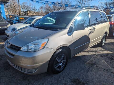 2005 Toyota Sienna for sale at JIREH AUTO SALES in Chicago IL