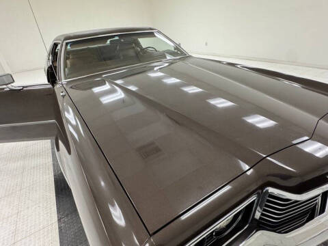 1972 Ford Thunderbird