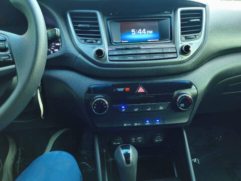 2017 Hyundai Tucson SE