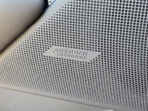 2026 Land Rover Range Rover Velar P400 Autobiography