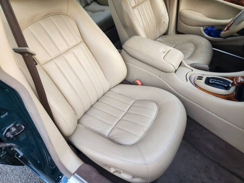 1999 Jaguar XJ-Series XJ8L