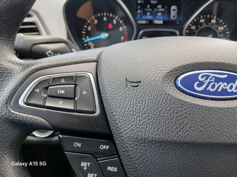 2019 Ford Escape S