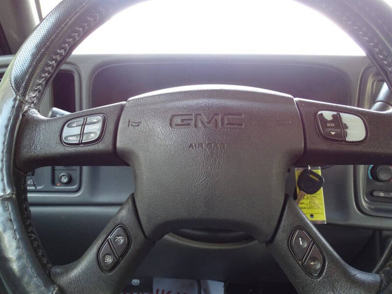 2005 GMC Sierra 2500HD