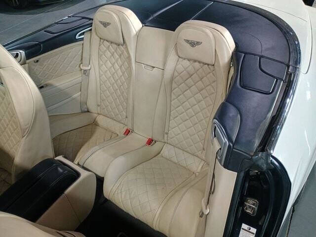 2016 Bentley Continental 10