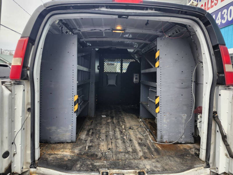 2011 Chevrolet Express 2500