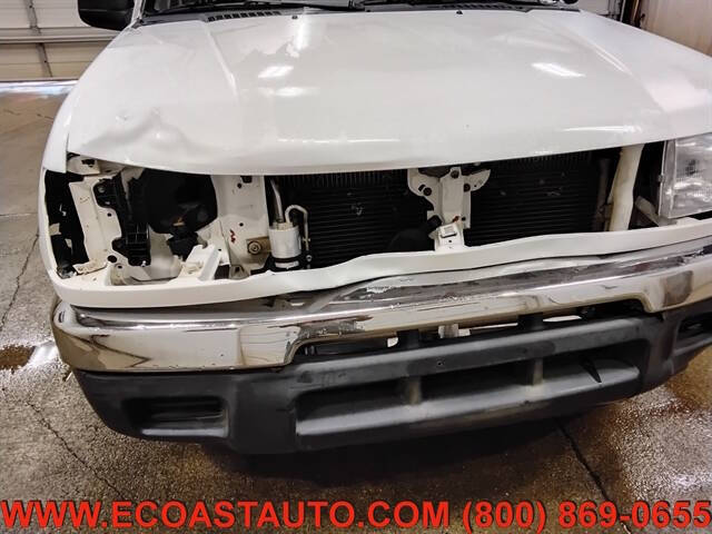 1999 Nissan Frontier XE
