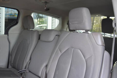 2017 Chrysler Pacifica LX