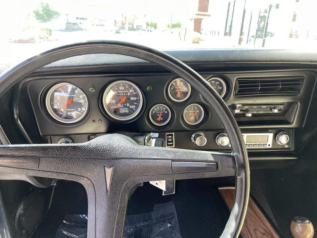 1969 Pontiac GTO 20