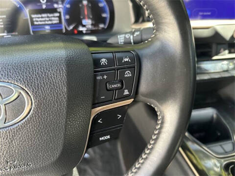 2024 Toyota Crown XLE