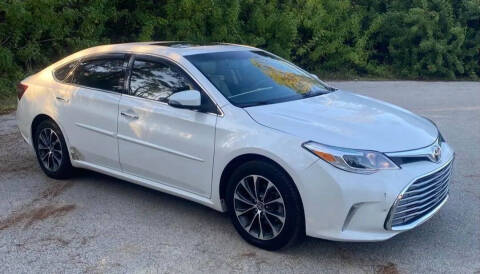 2016 Toyota Avalon XLE