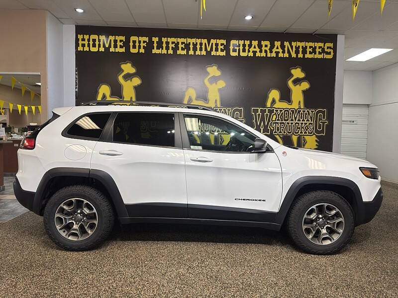 2020 Jeep Cherokee