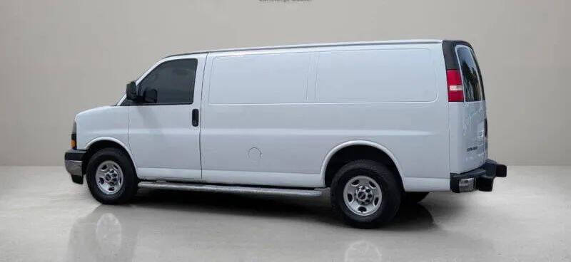 2018 GMC Savana 2500