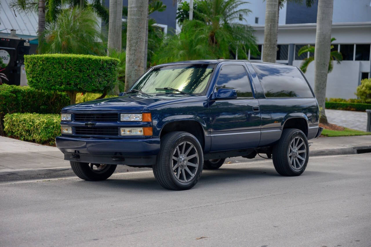 Blue 1999 Chevrolet Tahoe LT 2dr LT 4WD SUV 2