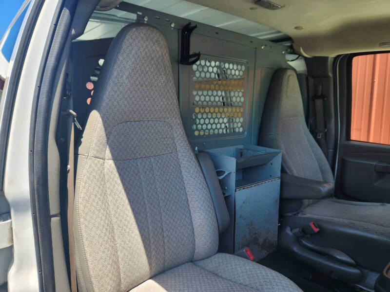 2017 GMC Savana 2500