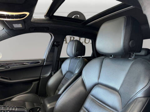 2018 Porsche Macan