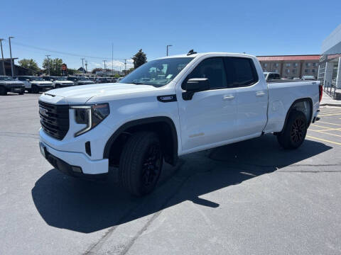 2025 GMC Sierra 1500 Elevation Standard