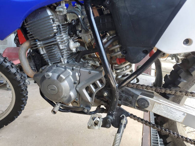 2000 Yamaha TT-R230