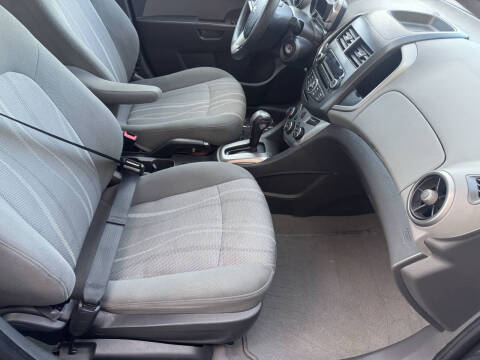 2014 Chevrolet Sonic LT Auto