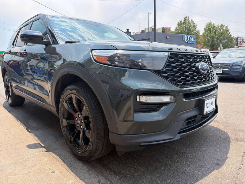 2022 Ford Explorer ST