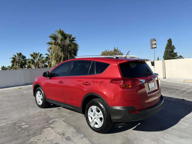 2013 Toyota RAV4 LE