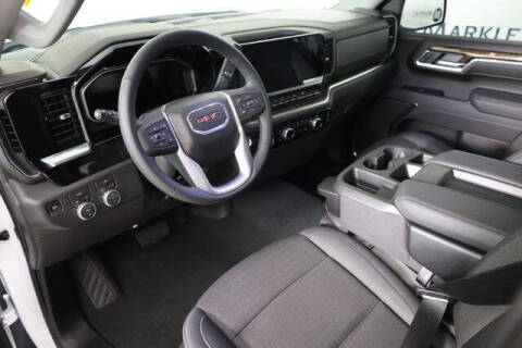 2026 GMC Sierra 1500 Elevation Standard