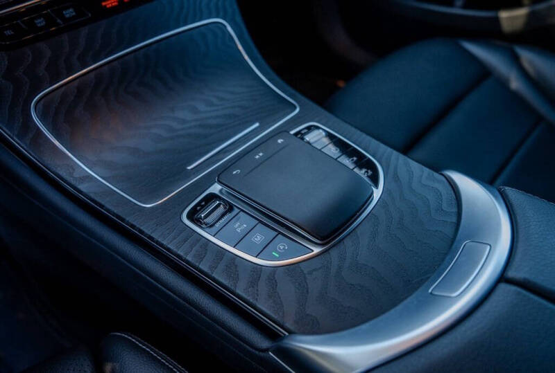 2022 Mercedes-Benz GLC GLC 300 4MATIC