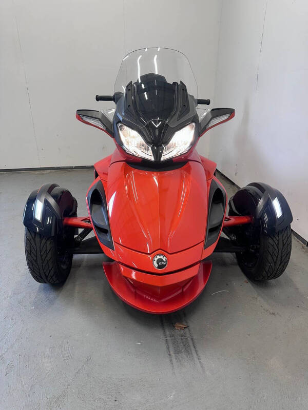 2016 Can-Am Spyder ST SE5