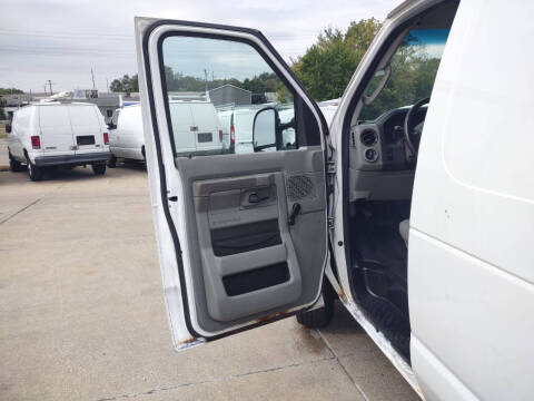 2011 Ford E-Series E-250