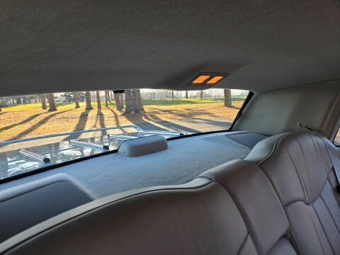 1997 Lincoln Town Car Executive