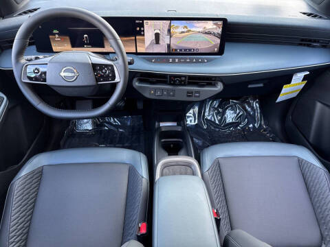 2026 Nissan LEAF Platinum+