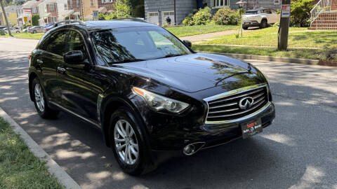 2012 Infiniti FX35