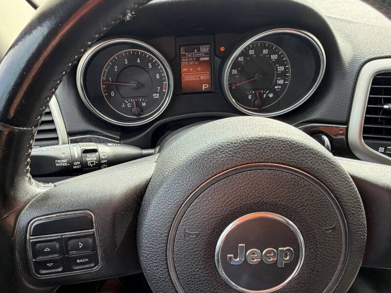 2011 Jeep Grand Cherokee Laredo